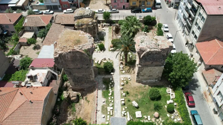 Alaşehir tarihiyle dünyayı ilçeye çekecek haberinin görseli