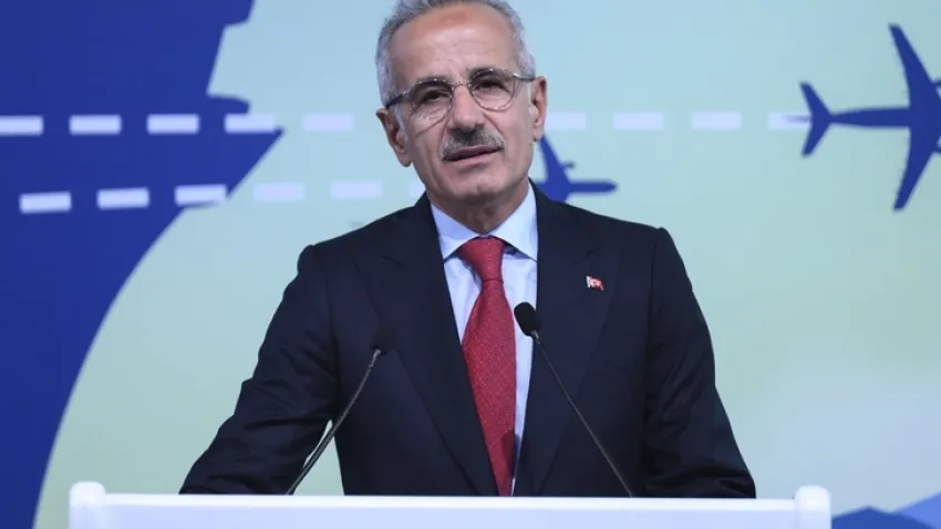 Antalya Havalimanı'nda uçak trafiği rekoru haberinin görseli