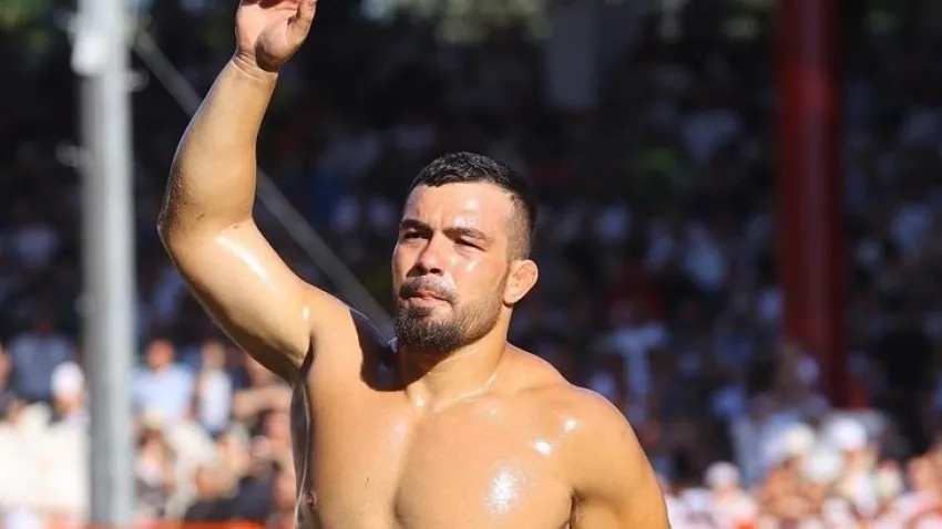 Başpehlivan Yusuf Can Zeybek kimdir? Yusuf Can Zeybek kaç yaşında? haberinin görseli