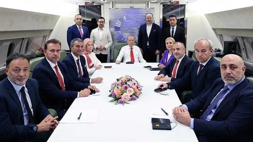 Cumhurbaşkanı Erdoğan'dan Merih Demiral'a verilen cezayla ilgili açıklama: Siyasi bir karardır haberinin görseli