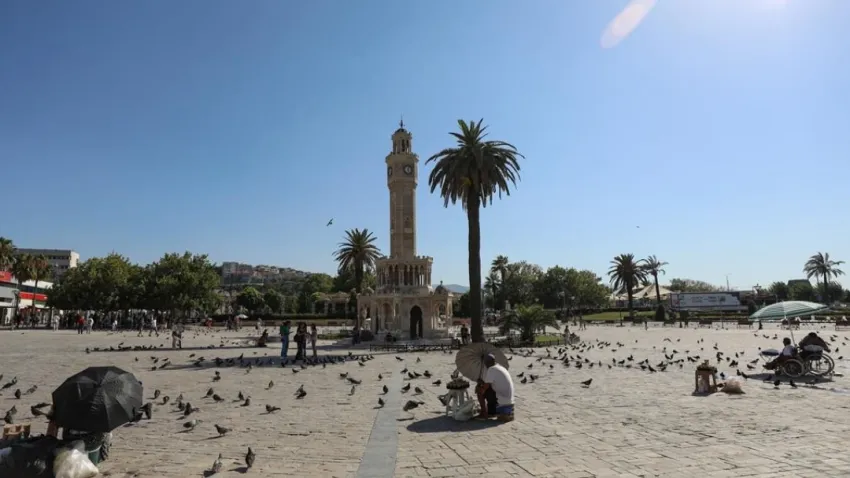 İzmir’de bugün hava nasıl olacak? 07 Temmuz İzmir günlük hava durumu haberinin görseli