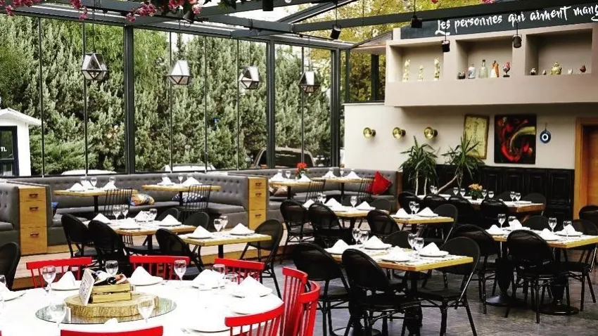 İzmir’de nerede yemek yesek?