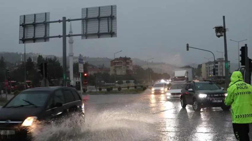 Meteorolojiden Samsun için kuvvetli yağış uyarısı haberinin görseli