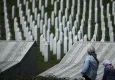Srebrenitsa soykırımının 14 kurbanı anma töreninde toprağa verilecek