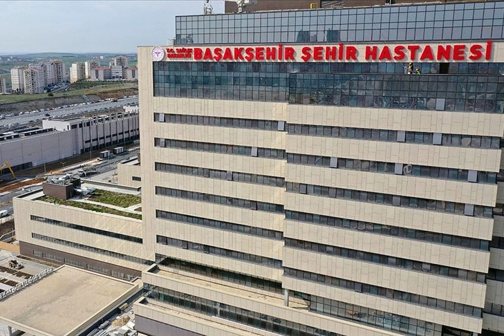 Şehir hastanesinde gergin anlar: Güvenlik ile hasta kavga etti! haberinin görseli