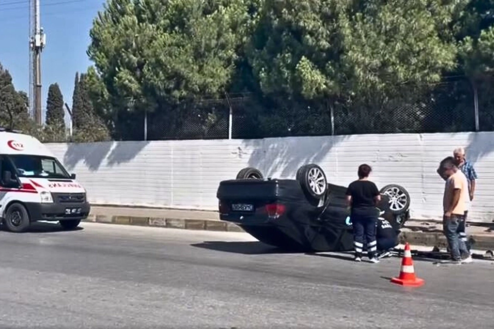 Aydın’daki kazada otomobil takla attı: Sürücü aranıyor! haberinin görseli