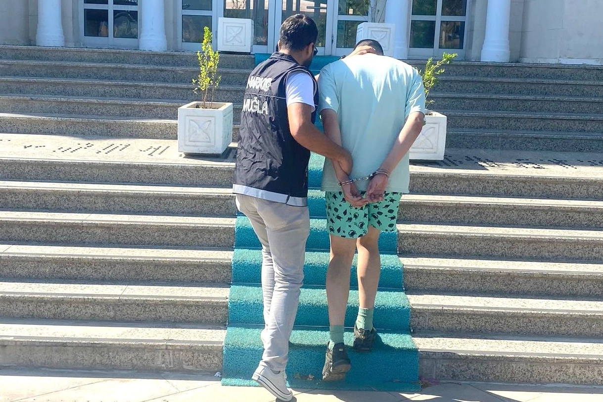 Zehir tacirlerine dev operasyon haberinin görseli