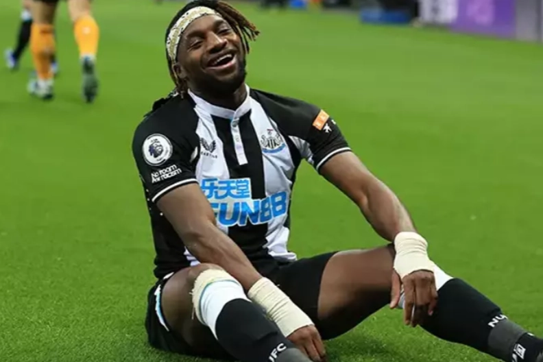 Allan Saint-Maximin kimdir, kaç yaşında? Fenerbahçe’nin transfer gündemindeki Saint-Maximin hangi mevkide oynuyor? haberinin görseli