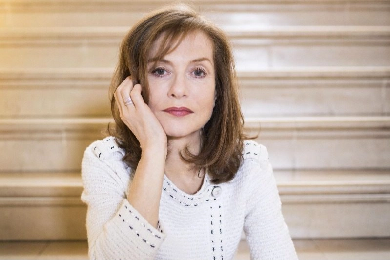 81'inci Venedik Film Festivali'nin jürisi Isabelle Huppert kimdir? haberinin görseli