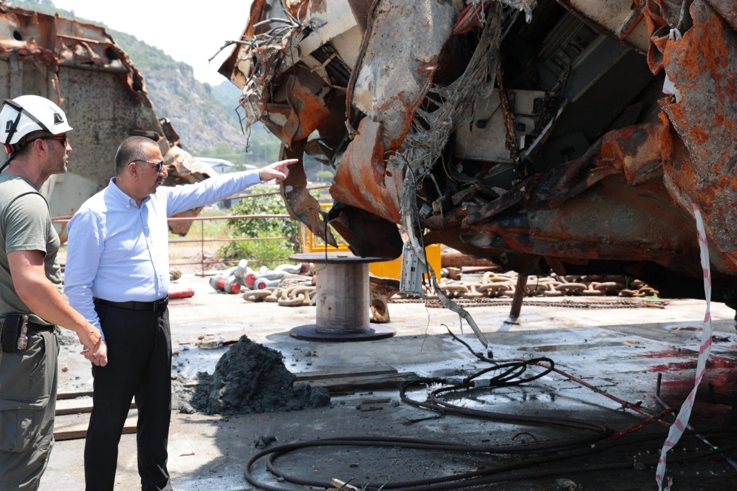 Kayıp 7 mürettebatı arama çalışmaları 235 gündür sürüyor haberinin görseli