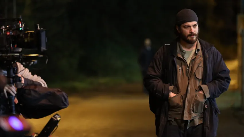 Çağatay Ulusoy’un oynadığı dizi ve filmler nelerdir