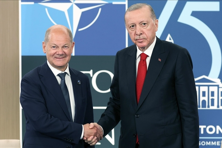 Cumhurbaşkanı Erdoğan, Almanya Başbakanı Scholz ile görüştü haberinin görseli