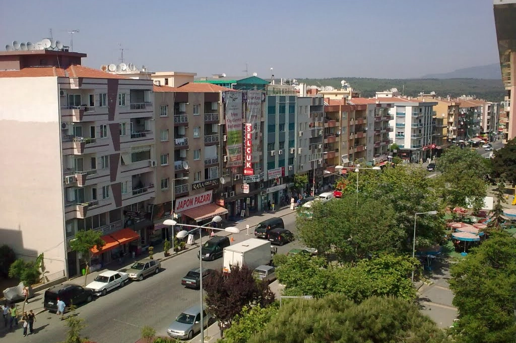 İzmir Gaziemir'de imarlı arsa icradan satılık haberinin görseli