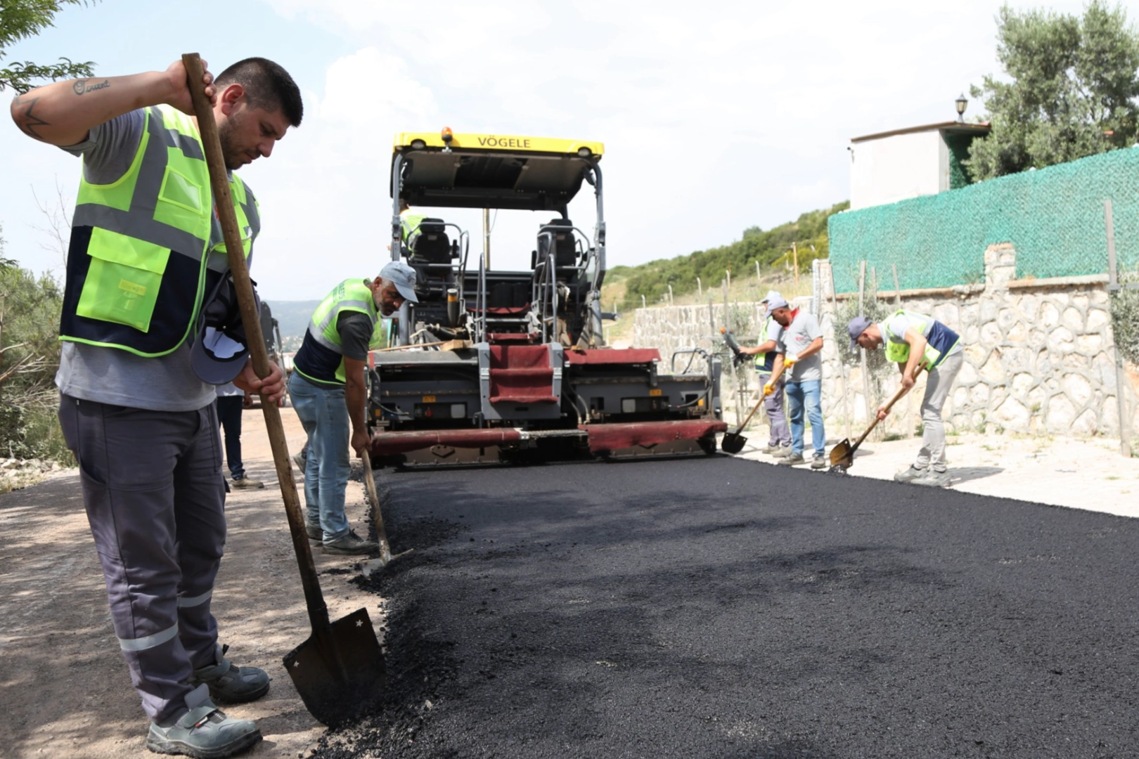 Bornova’da asfalt rekoru