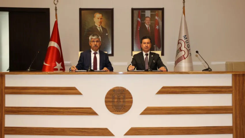 Büyükşehir Muğla Planlama Ajansı ve Üniversite İşbirliği için İmzaları Attı 