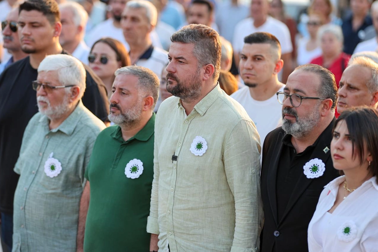 Buca’da Srebrenitsa için duygu dolu anma töreni