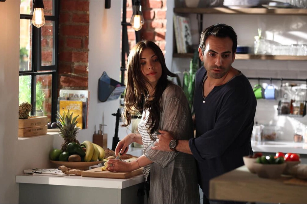 Görümce filmi bu akşam ekranlarda: Görümce filminin konusu nedir ve oyuncuları kimlerdir?