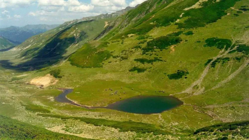 Karçal Dağları