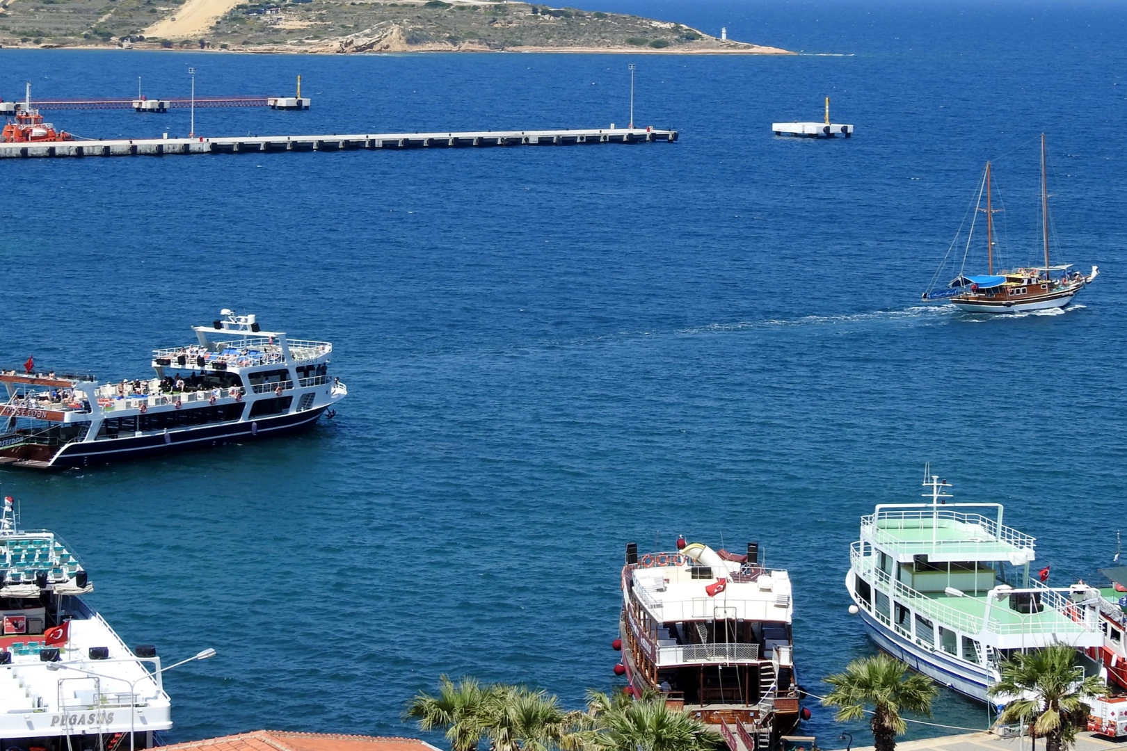 Çeşme'de fırsatçılarla mücadele dönemi