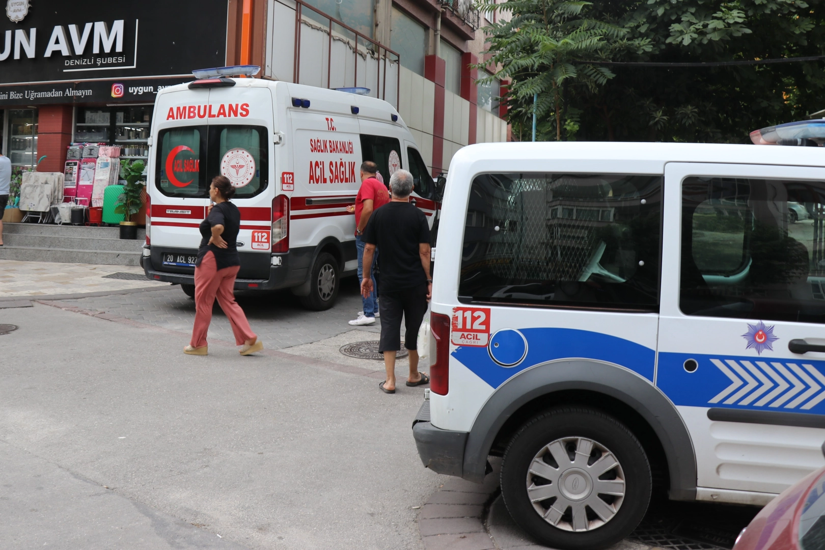 Denizli'de şok eden olay: Kalorifer borusuna asılı halde buldu