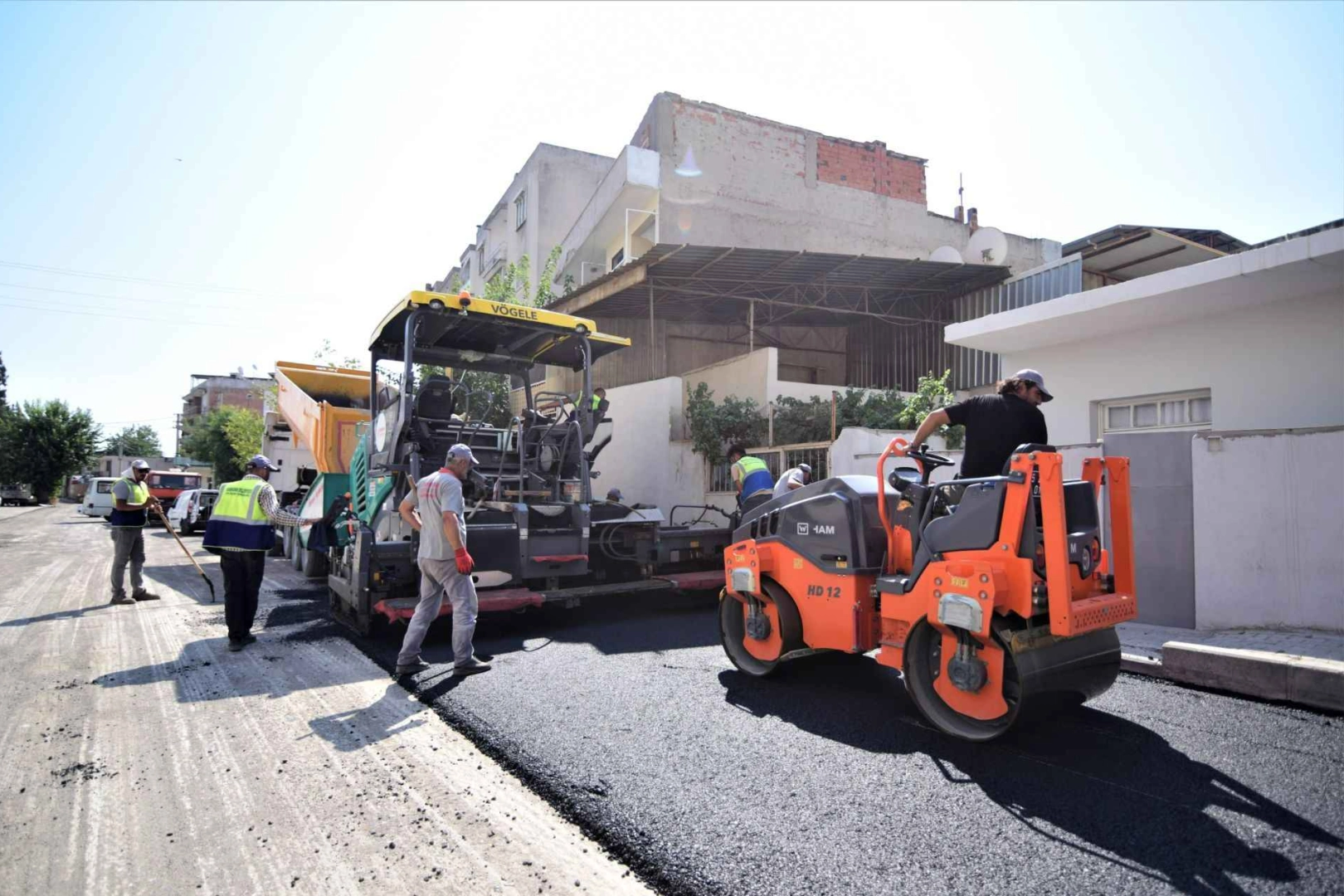 Bornova'da Yıldırım Beyazıt Caddesi 20 gün trafiğe kapatılacak haberinin görseli