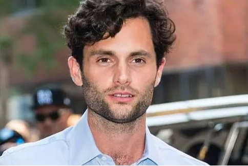 Dünyaca ünlü oyuncu Penn Badgley kimdir? Penn Badgley’nin çocuğu var mı?