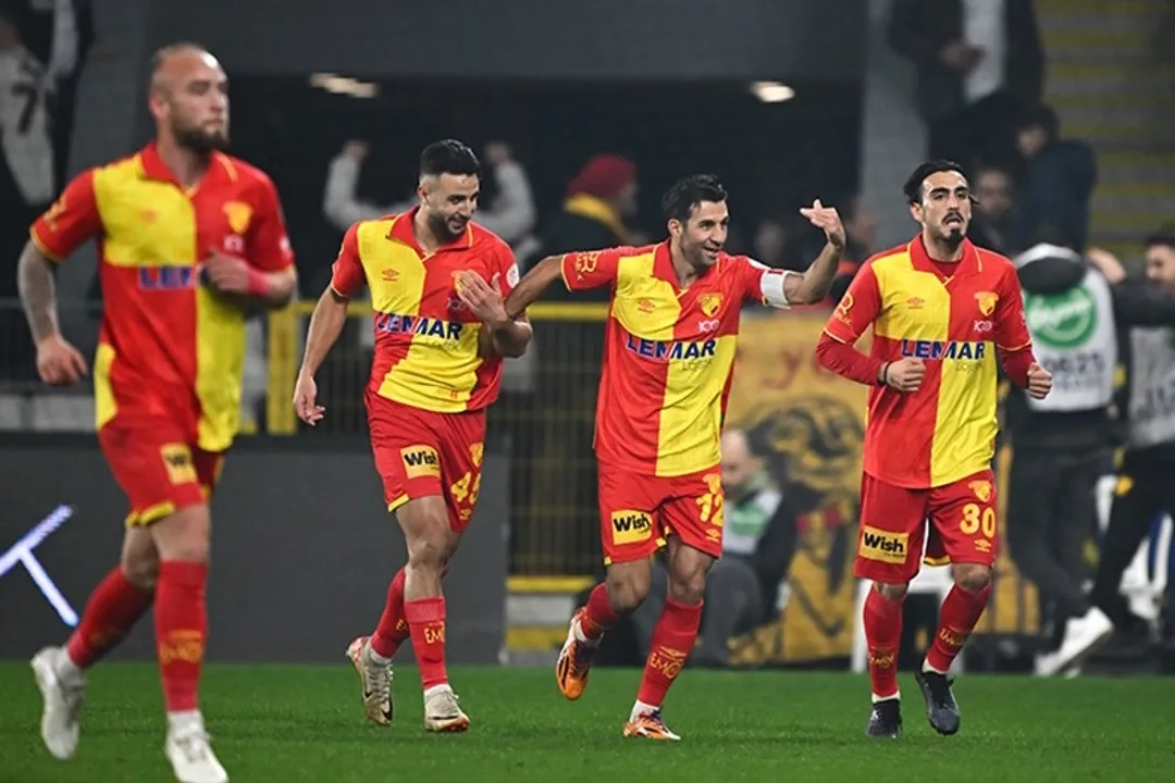 Göztepe - Luton Town maçı ne zaman, saat kaçta? Göztepe - Luton Town maçı hangi kanalda? haberinin görseli