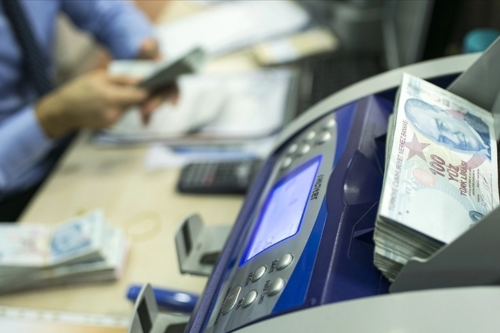 Komisyondan geçti: En düşük emekli aylığı 12 bin 500 lira oluyor haberinin görseli