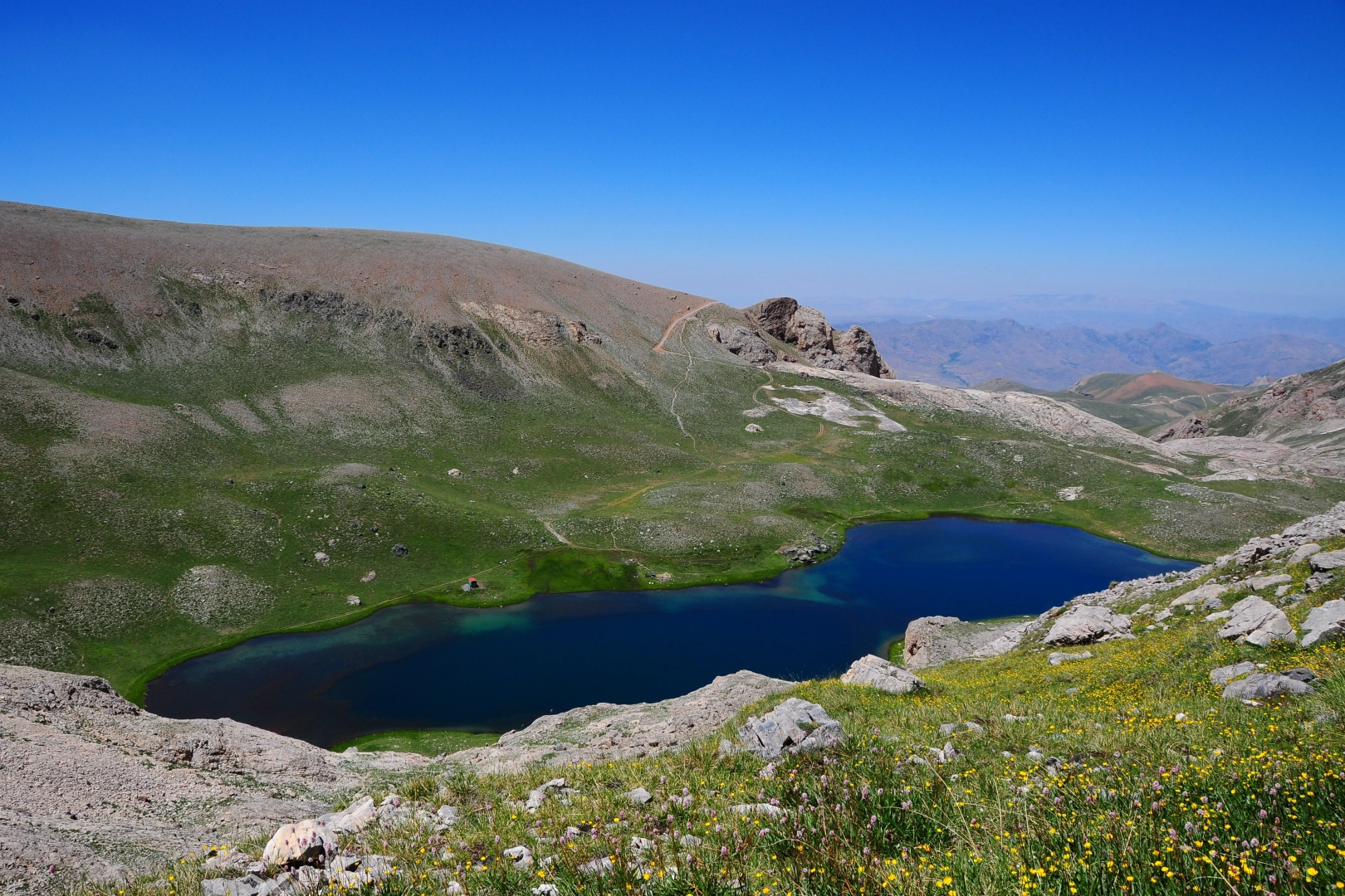 Niğde’nin saklı cenneti Karagöl ve Çini Göl