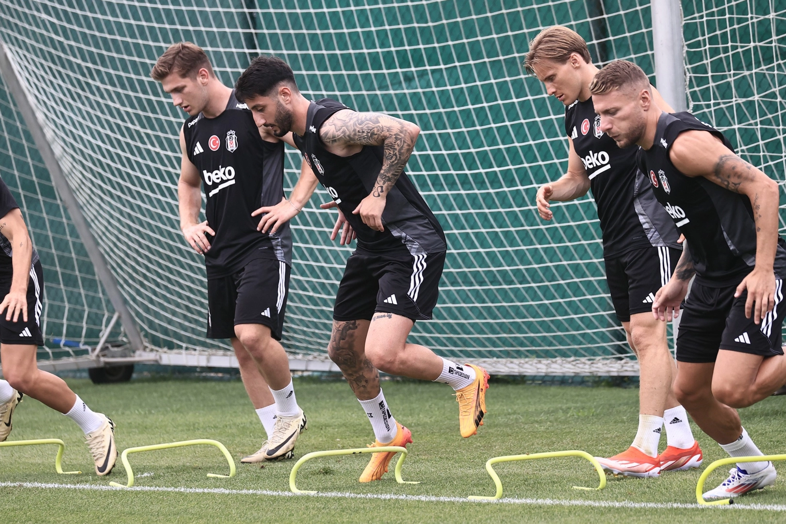 Beşiktaş, yeni sezon hazırlıklarını sürdürdü haberinin görseli