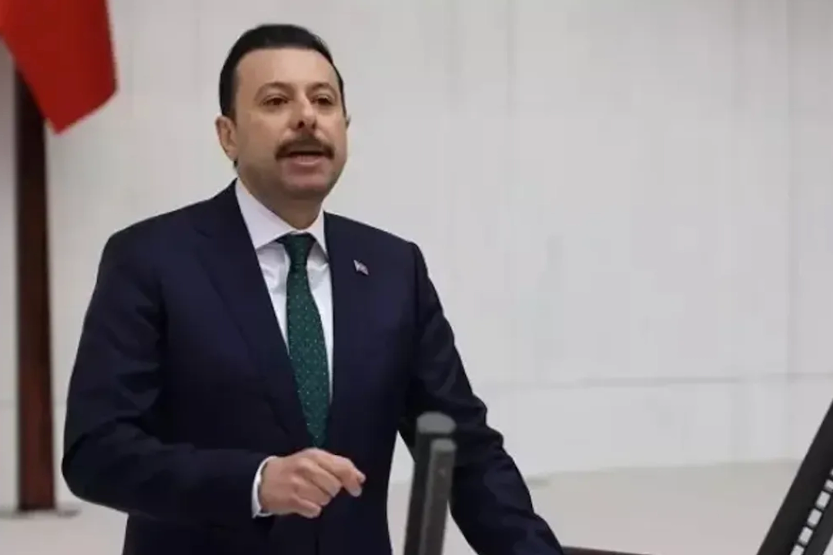 İzmir'de kentsel dönüşüm krizi: Mahmut Atilla Kaya’dan CHP’ye sert eleştiri