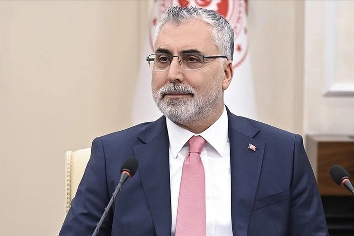 Vedat Işıkhan: Belediyelerden prim borçlarının tahsili için tüm adımları atacağız