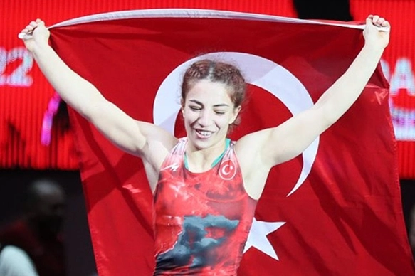 Milli güreşçi Evin Demirhan Yavuz kimdir? Evin Demirhan Yavuz kaç yaşında? Evin Demirhan Yavuz nereli? haberinin görseli