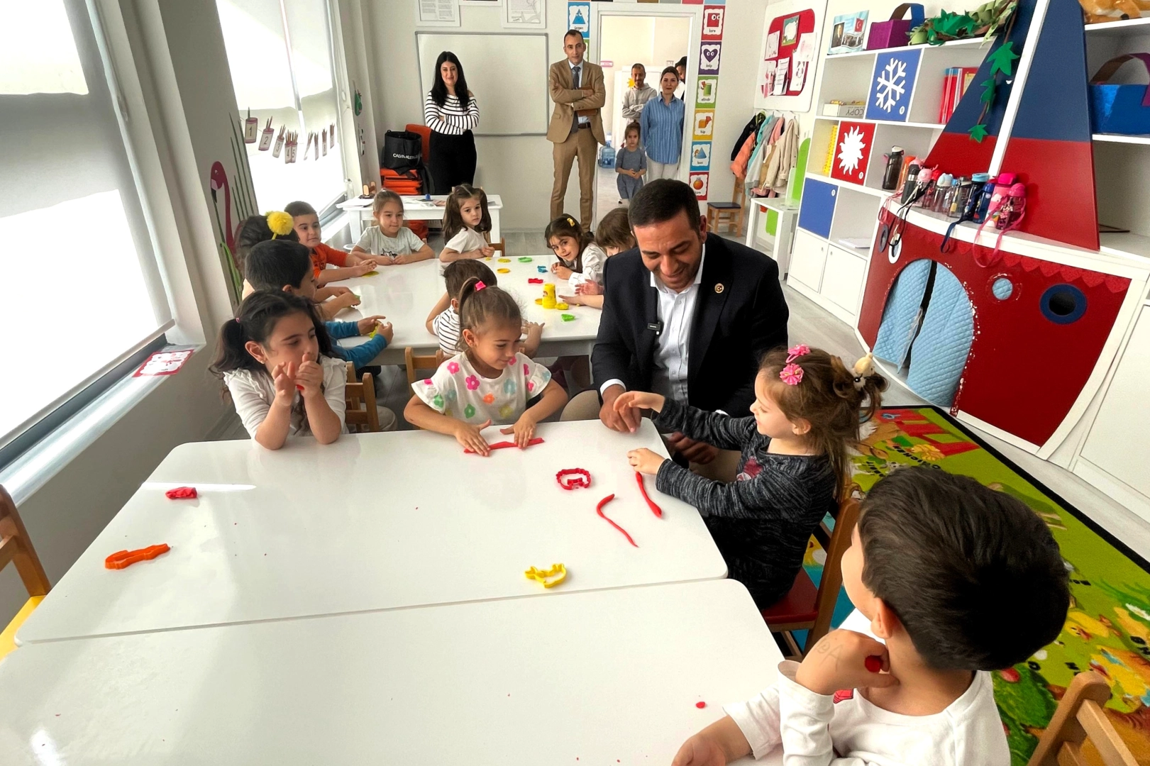 Narlıdere'de personele kreş desteği haberinin görseli