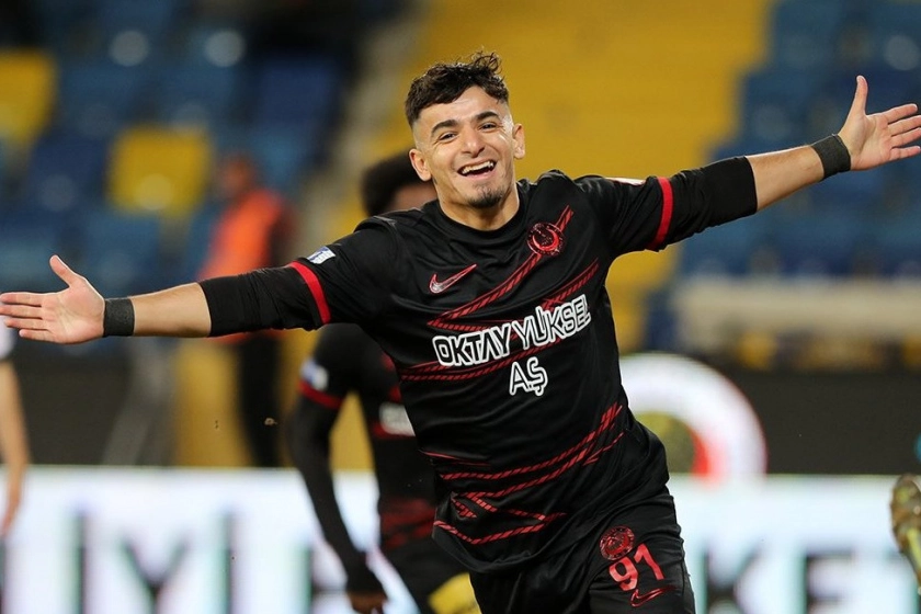 Konyaspor'a transfer olan Melih Bostan kimdir? Melih Bostan kaç yaşında? haberinin görseli