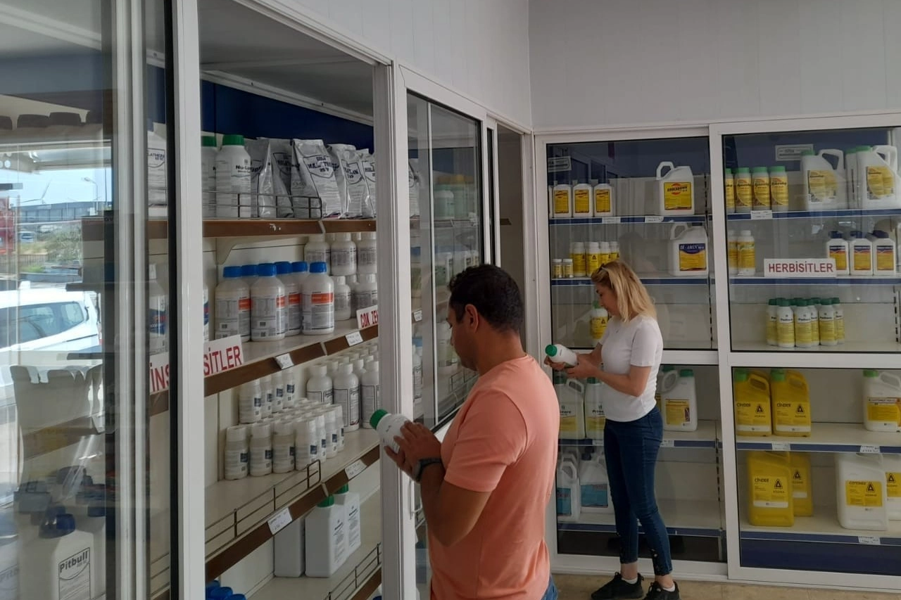 Söke'de zirai ilaç bayilerine denetim haberinin görseli