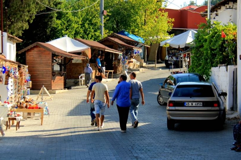 İzmir'in Kemalpaşa ilçesinde bulunan küçük ve şirin bir yer: Nazarköy!