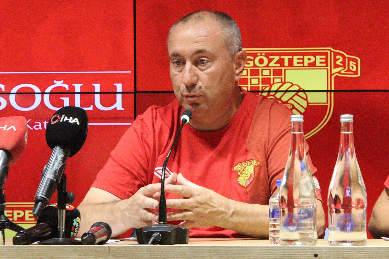 Stanimir Stoilov: Göztepe, Avrupa için mücadele edecek haberinin görseli