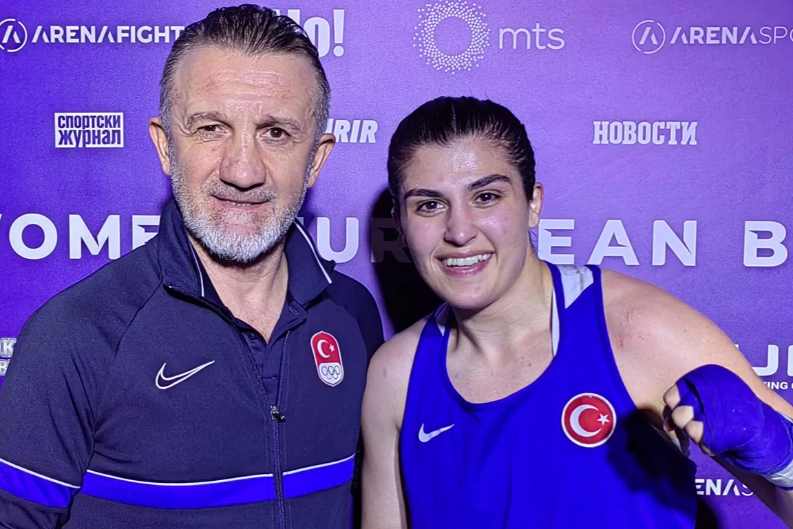 Milli boksör Busenaz Sürmeneli, Paris Olimpiyatları’nda çeyrek finalde