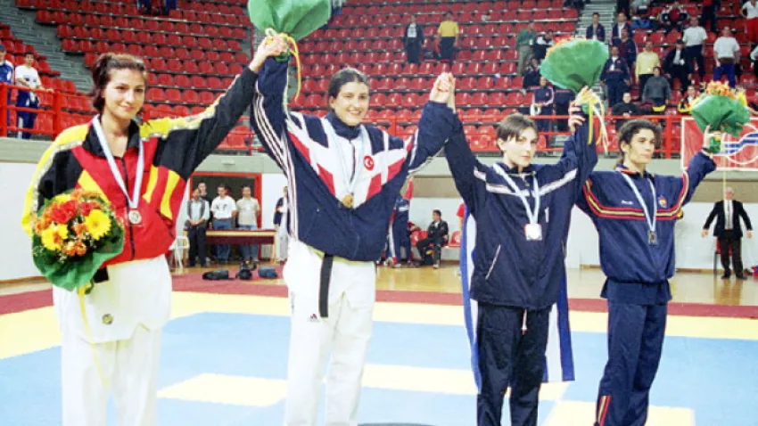 ayşenur taşbakan