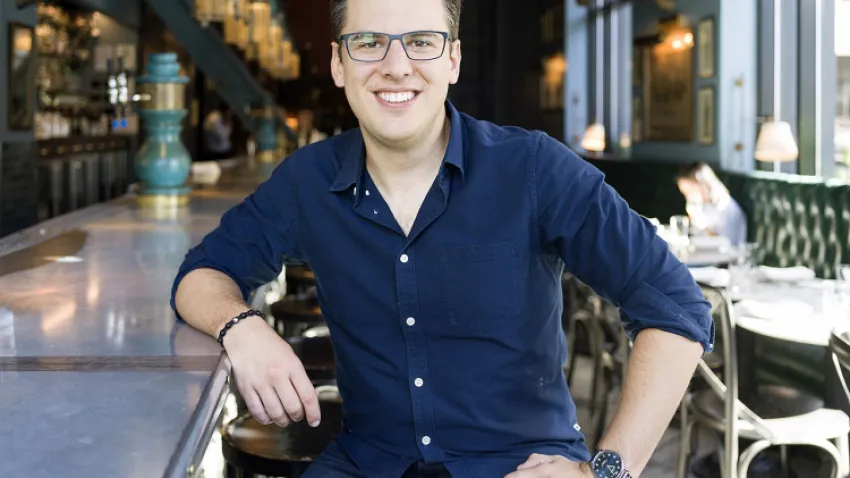 MİKE KRİEGER KİMDİR