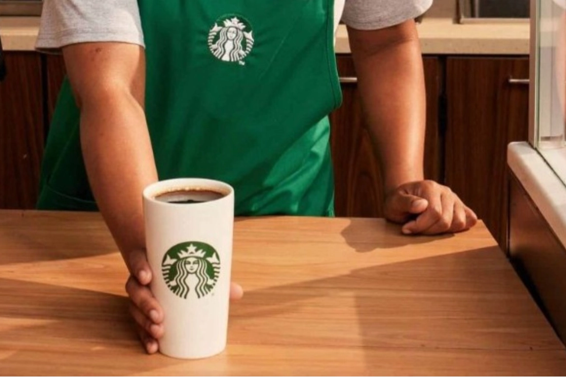 Starbucks'ta büyük kampanya başladı! İkincisi ücretsiz haberinin görseli