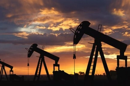 Petrol 6 ayın en düşüğünde haberinin görseli