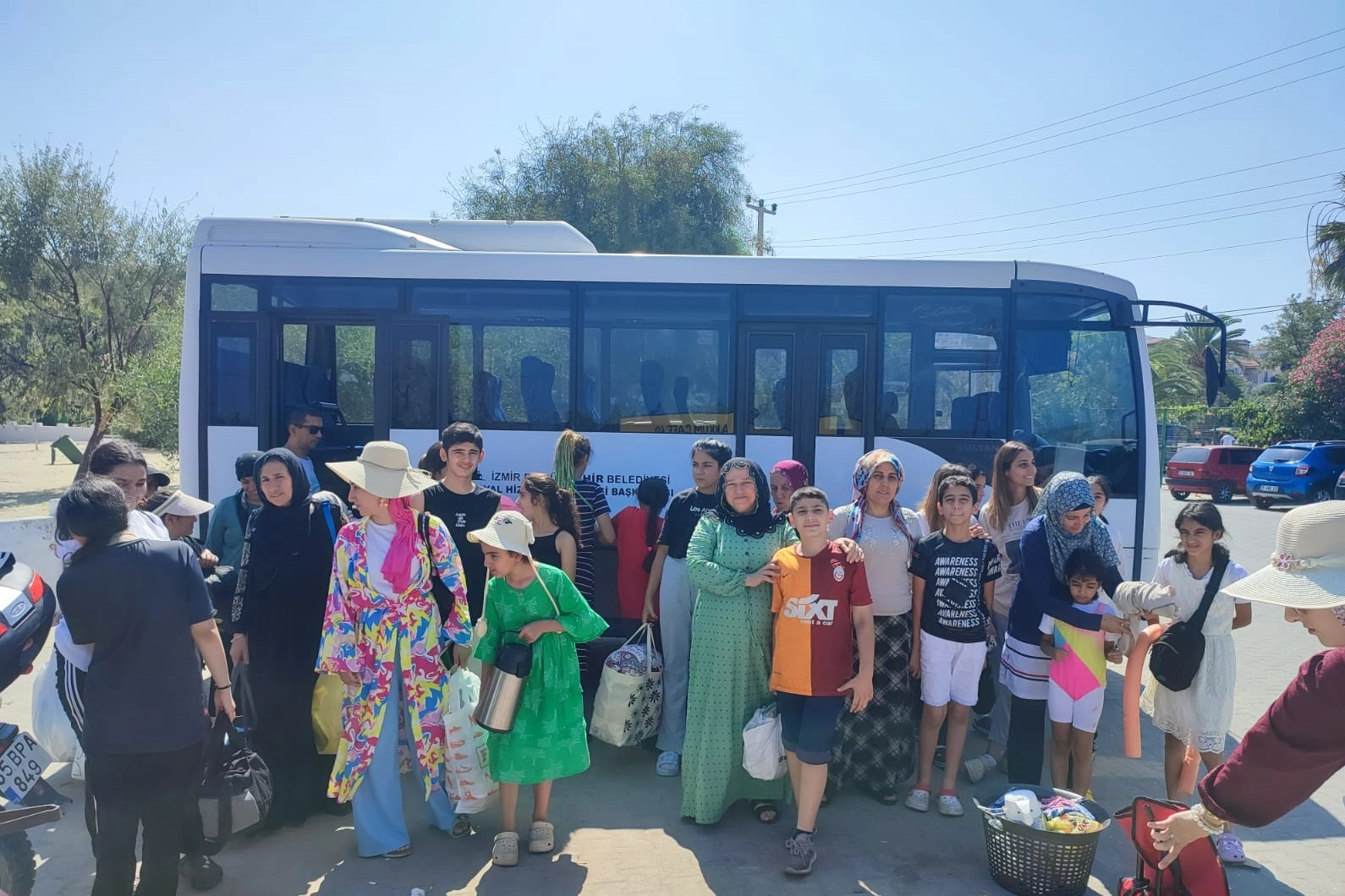 İzmir’de deniz gezileri Ağustos'ta da devam edecek haberinin görseli