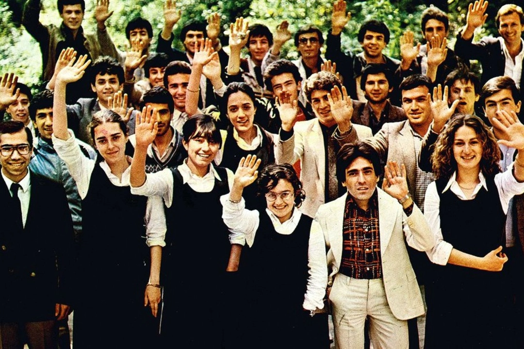 Hababam Sınıfı Güle Güle konusu nedir? Hababam Sınıfı Güle Güle oyuncuları haberinin görseli