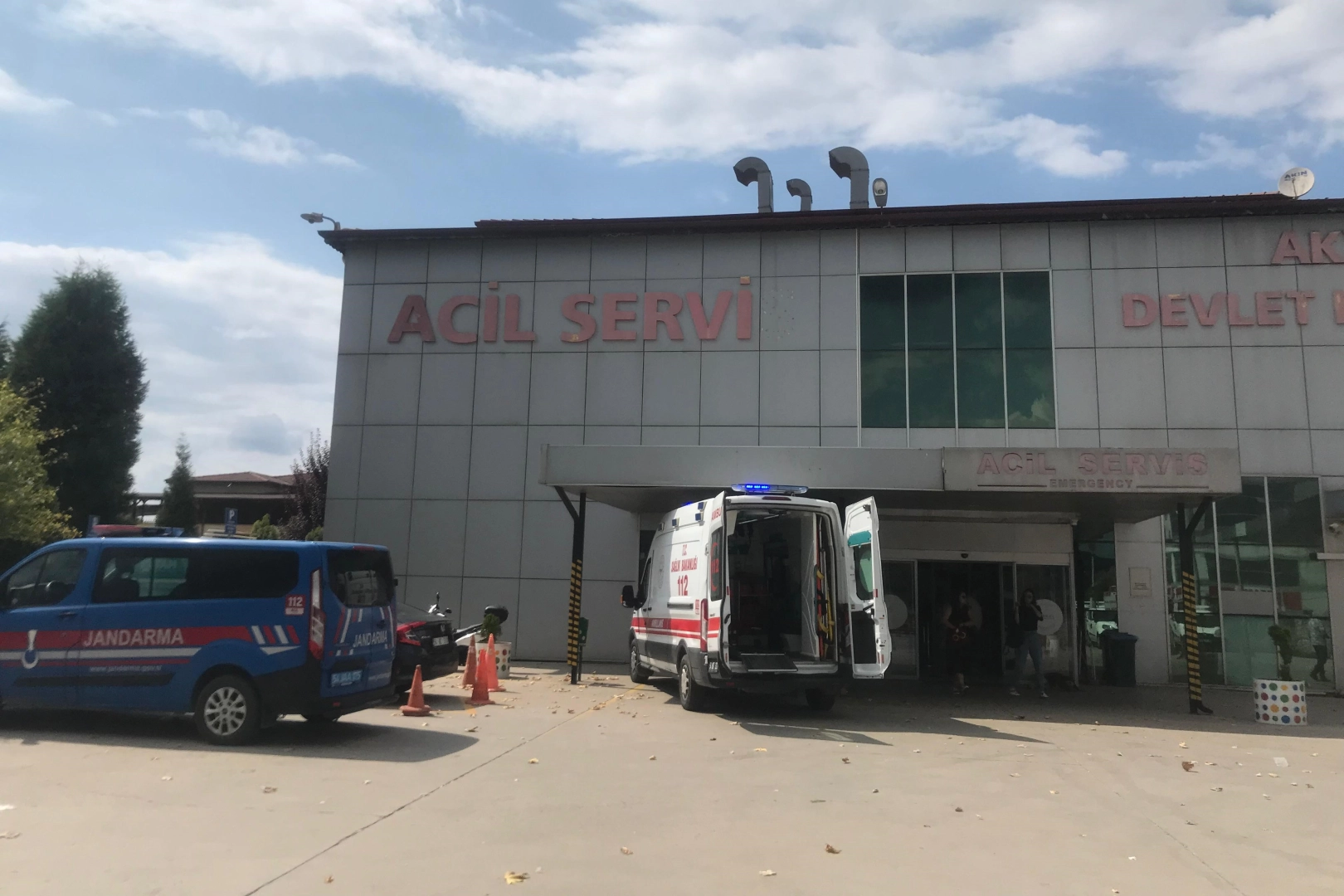 Görümce geline kaynar su dökerek hastanelik etti haberinin görseli
