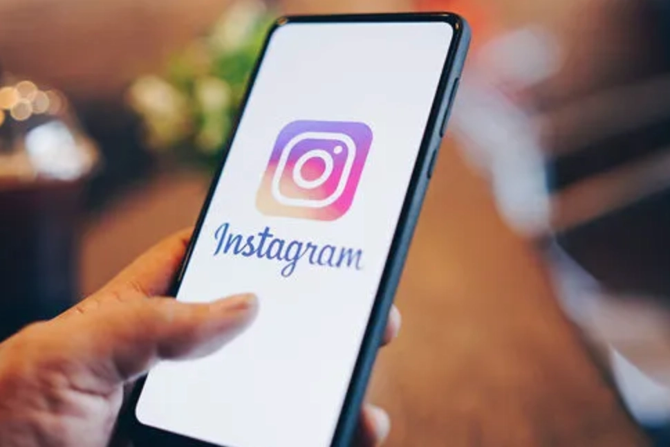 Instagram bugün açılacak mı? Bakan Uraloğlu yanıtladı