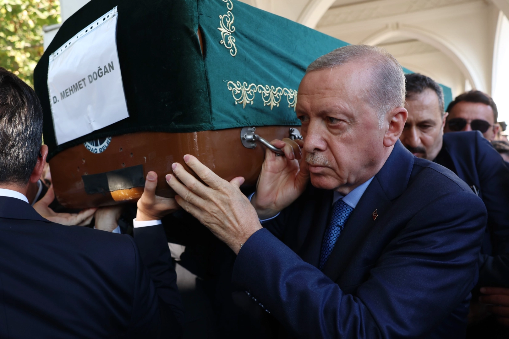 Cumhurbaşkanı Erdoğan, Mehmet Doğan'ın cenazesine katıldı  