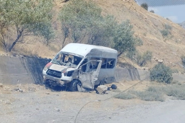 Şırnak Silopi'de servis aracı patladı!