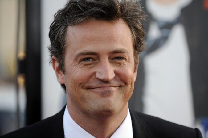 Friends’in yıldızı Matthew Perry'nin ölümüyle ilgili yeni gelişme: Asistanı ve doktorlar suçlandı